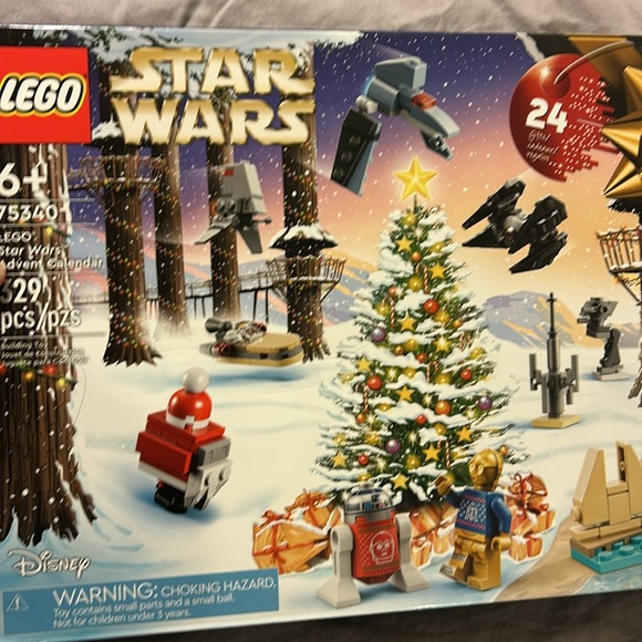 Lego Star Wars Adventure calandar - Picture 2 of 2